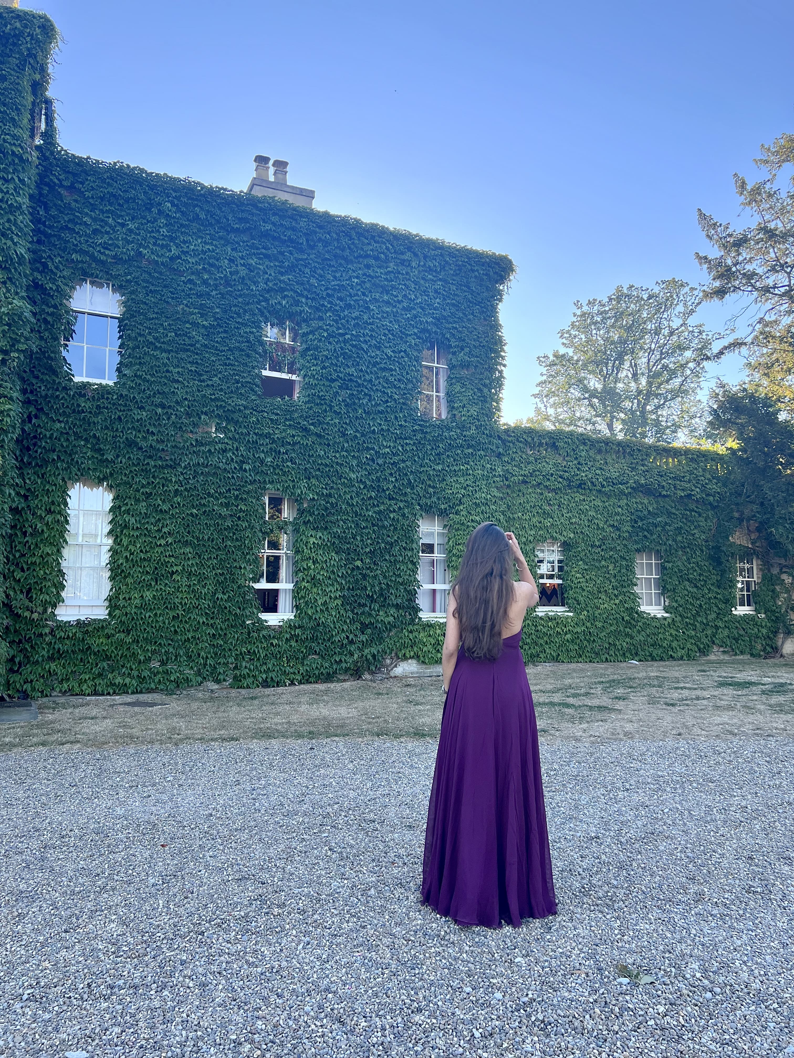WINE TWISTED GOWN