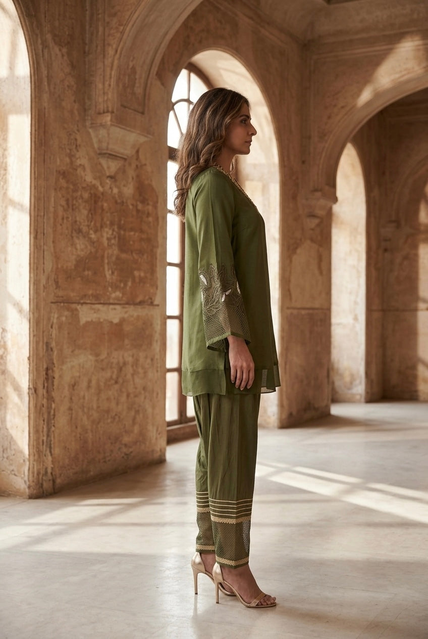 Zeenat set
