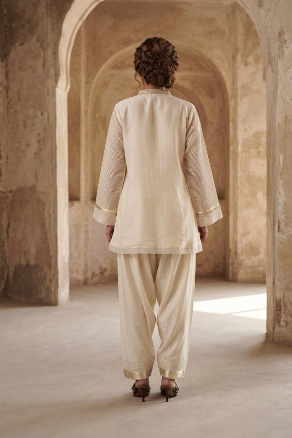 Raya set